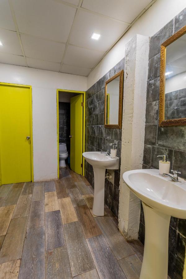 Hostel The Pod 33 Панама Сити Екстериор снимка