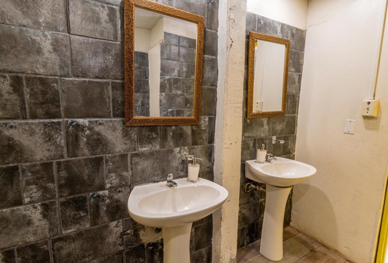 Hostel The Pod 33 Панама Сити Екстериор снимка