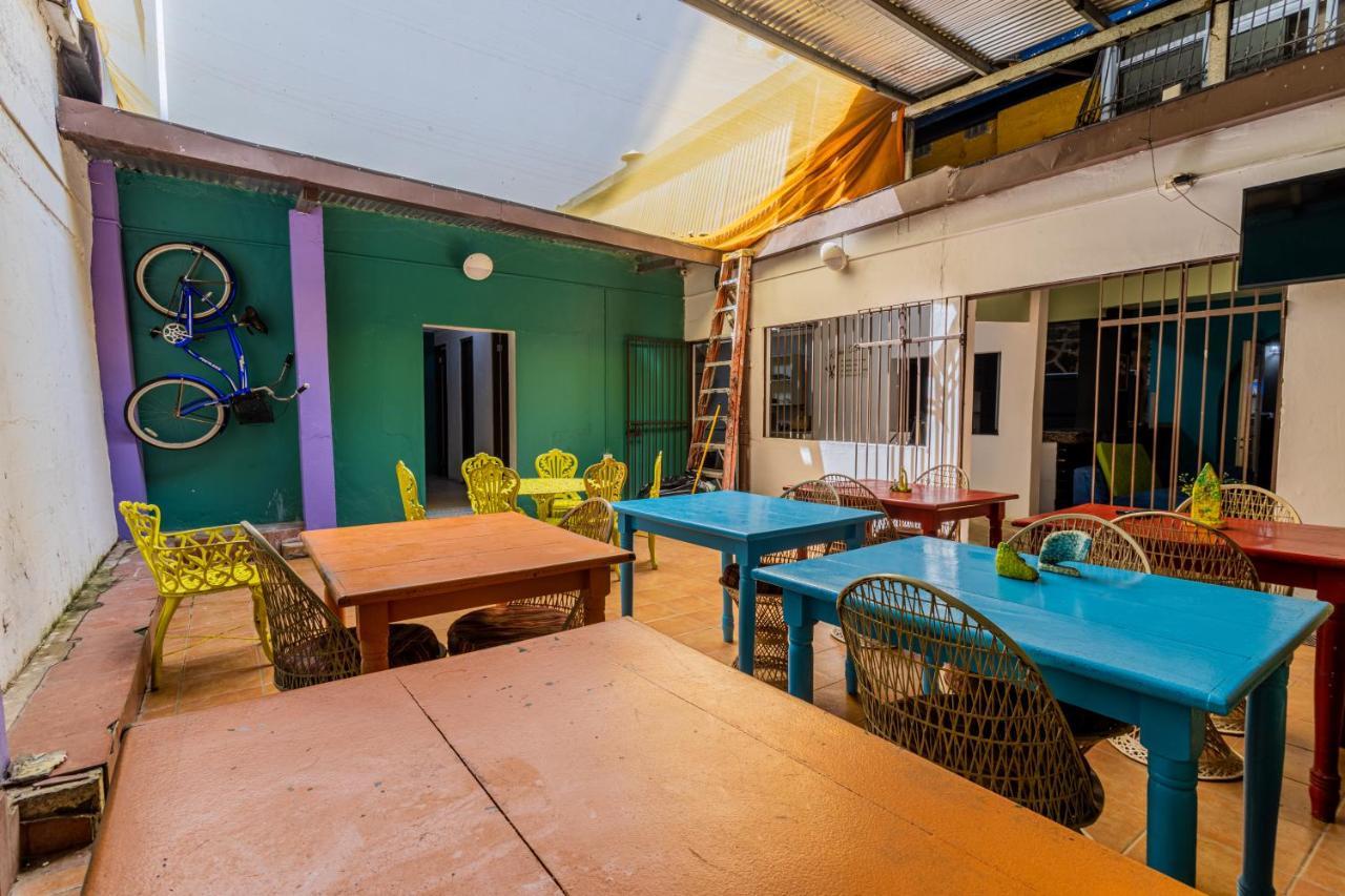 Hostel The Pod 33 Панама Сити Екстериор снимка