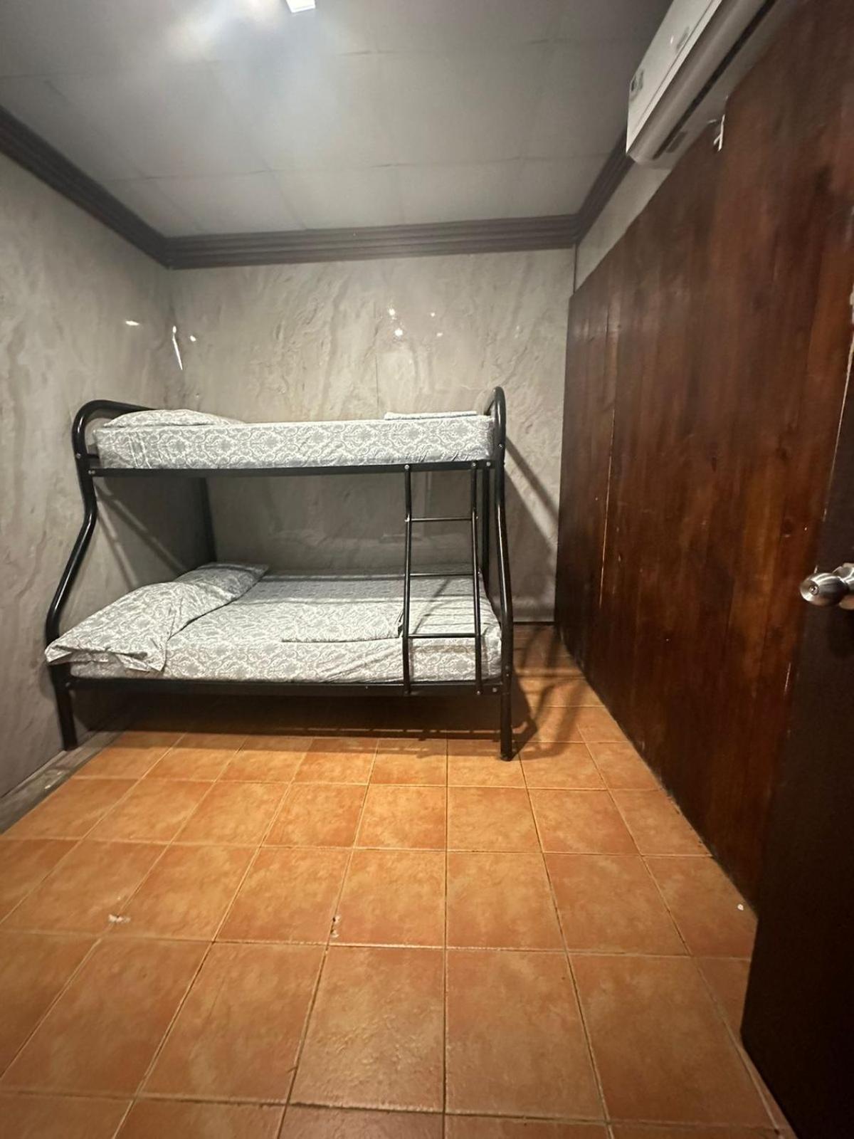 Hostel The Pod 33 Панама Сити Екстериор снимка